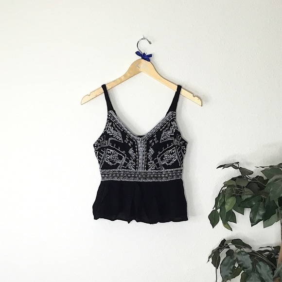 Japna Tank Top - Picture 1 of 5